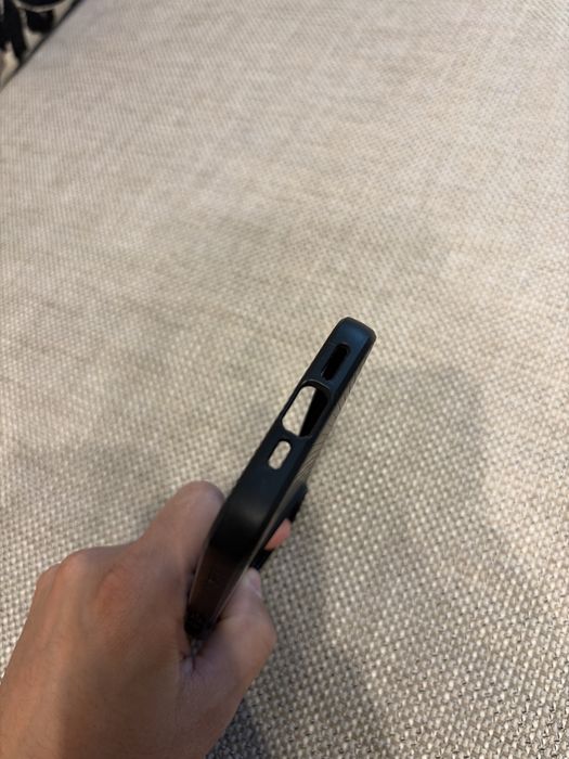 Husa Spigen Liquid Air iPhone 13 Pro