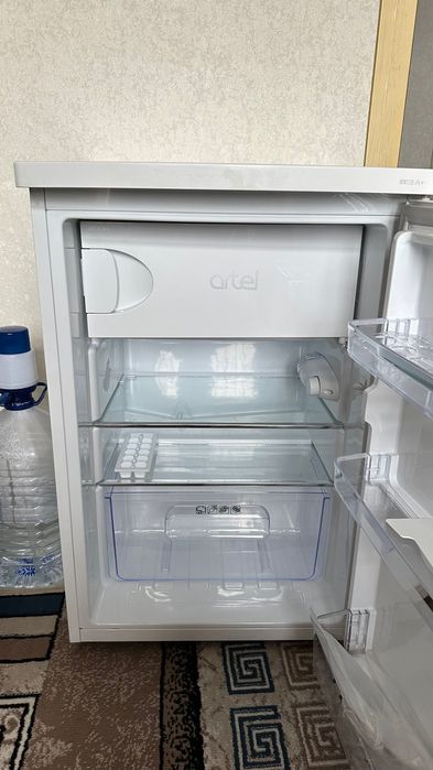 Холодильник Artel