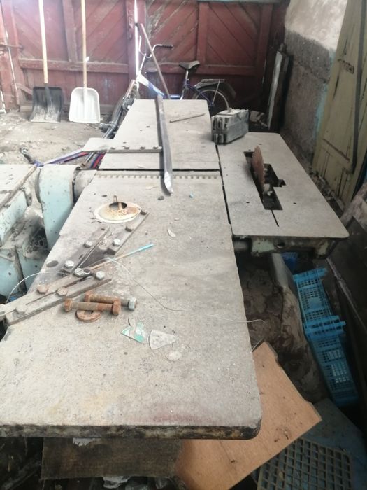 Циркулярка с фуганком