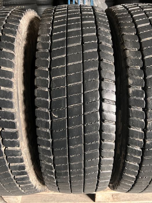 4 anvelope camion 225/75/17.5 , Continental , 14.5 mm !