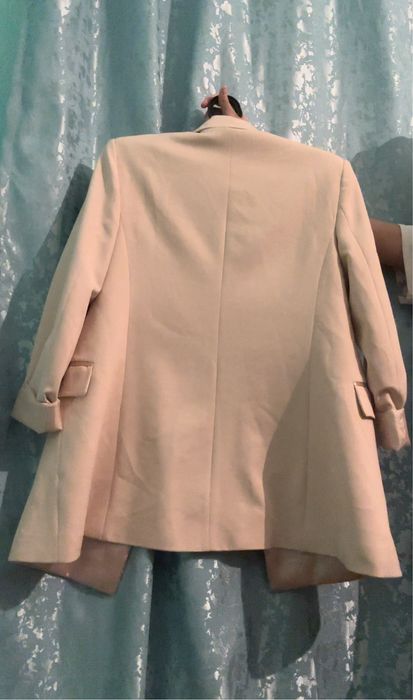 Разгрузка , почти новые вещи