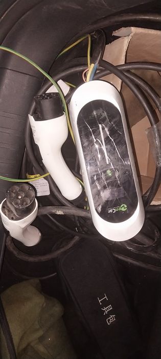 Зарядка для электромобиля