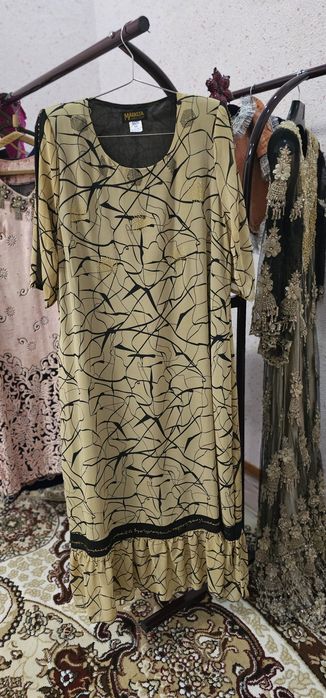 Женское платье                     ,