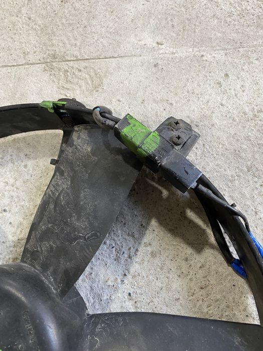 Винт кондиционера BMW e34