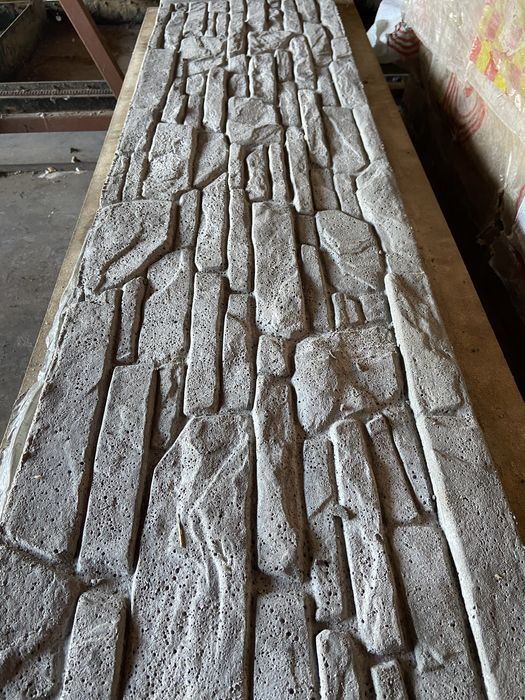 Placi de gard si stalpi