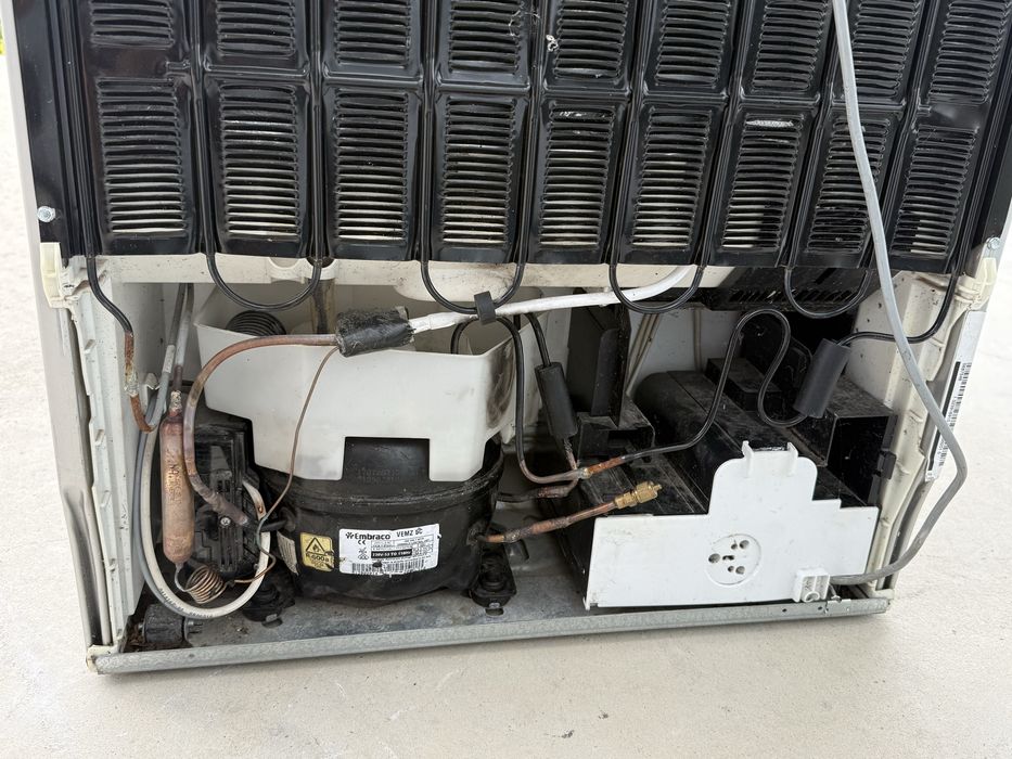 Хладилник Охладител  Миеле 185см