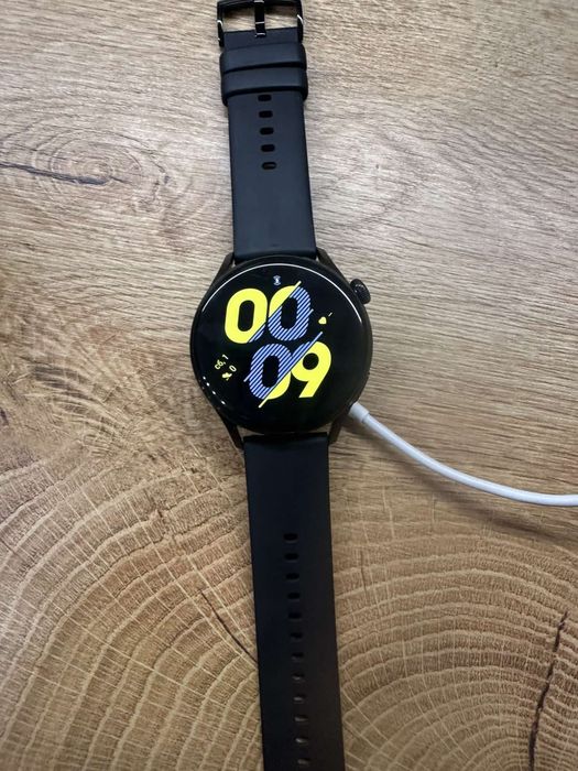 HUAWEI WATCH 3 смарт часовник