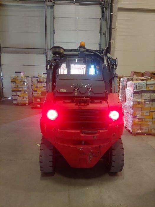 Motostivuitor Linde 4500 kg GPL / RATE / CREDIT / CASH / FINANTARE
