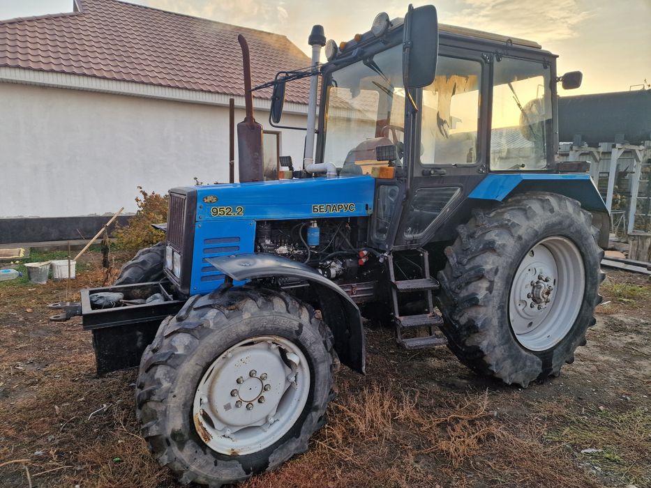 Трактор МТ3 952.2