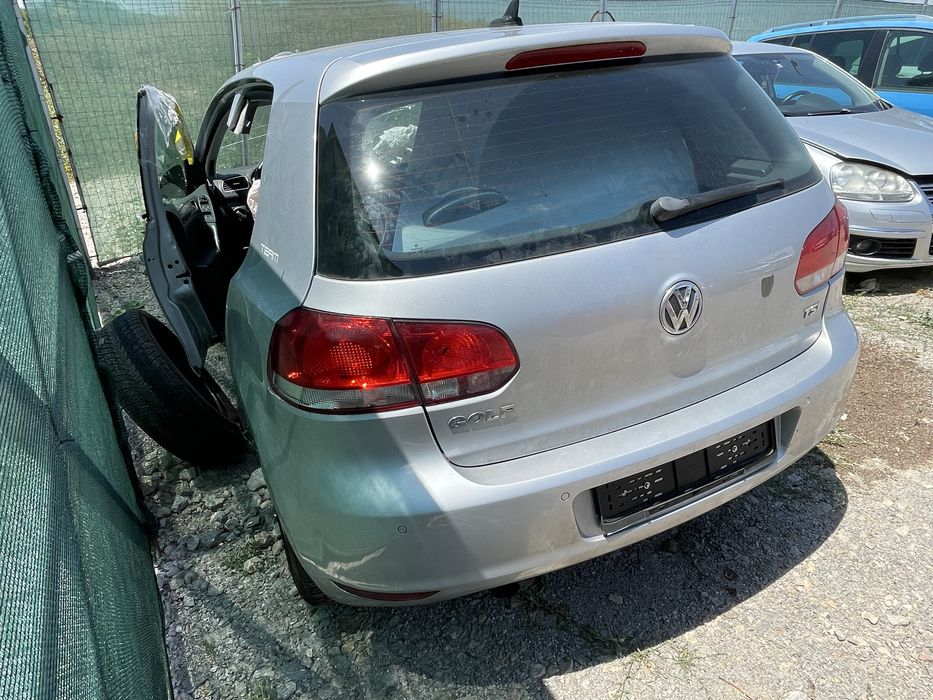 VW Golf 6 2010 1.2TSI CBZ DSG 75000 km! На Части