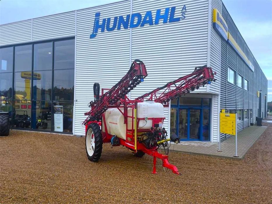 Instalatie erbicidat Met John Deere 732 an 2015 Kuhn Atlantique Hardi