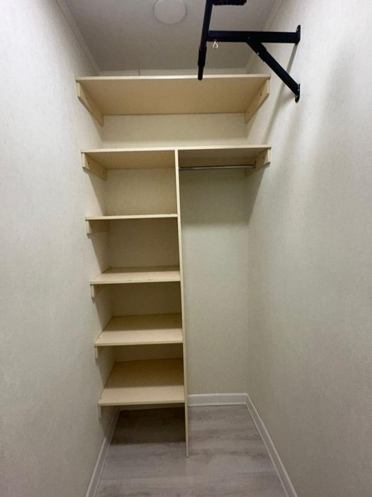 Продам 3 комн квартиру на Батысе