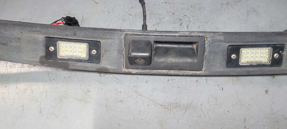 Buton deschidere haion+lumini numar+camera volkswagen vw tiguan 2009