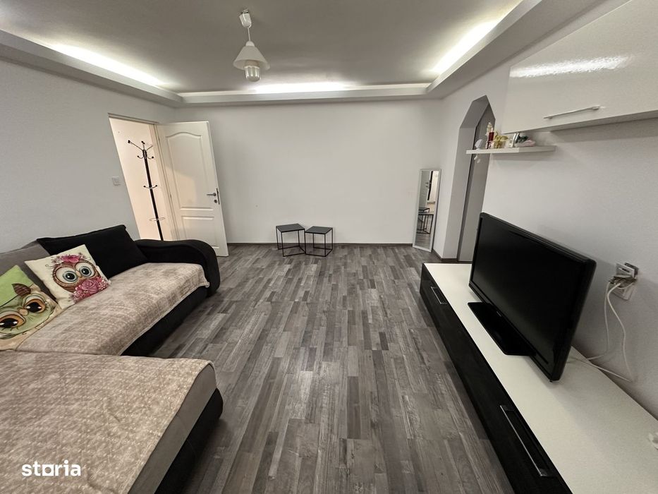 Apartament 2 camere, renovat, mobilat și utilat complet, Școala nr 14