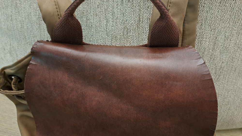 Rucsac maro încăpător