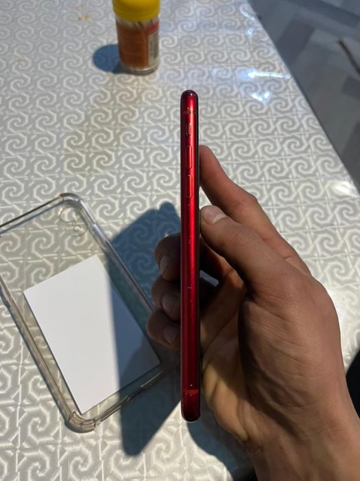 Продается айфон хр