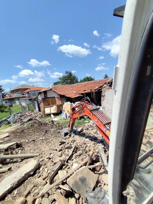 Услуги с мини багер ХИДРАВЛИЧЕН ЧУК