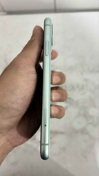 Iphone 11  без ремонт
