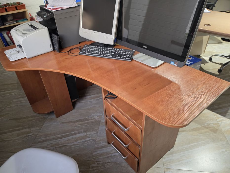 Стол компьютерный письменный угловой 140×100×50