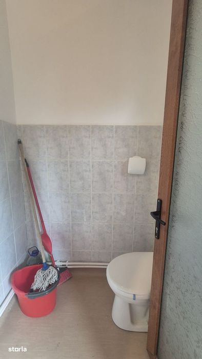 Spatiu comercial decomandat - KM 4-5