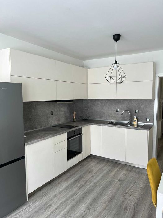 Дава се под наем Двустаен апартамент в София, Борово - 70 кв.м за 770 € - Снимка #2