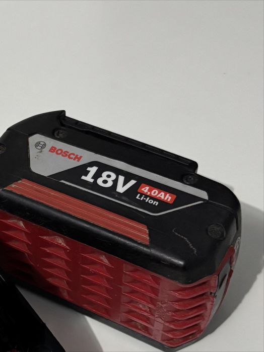 Bosch бош батерия зарядно 18v 12v