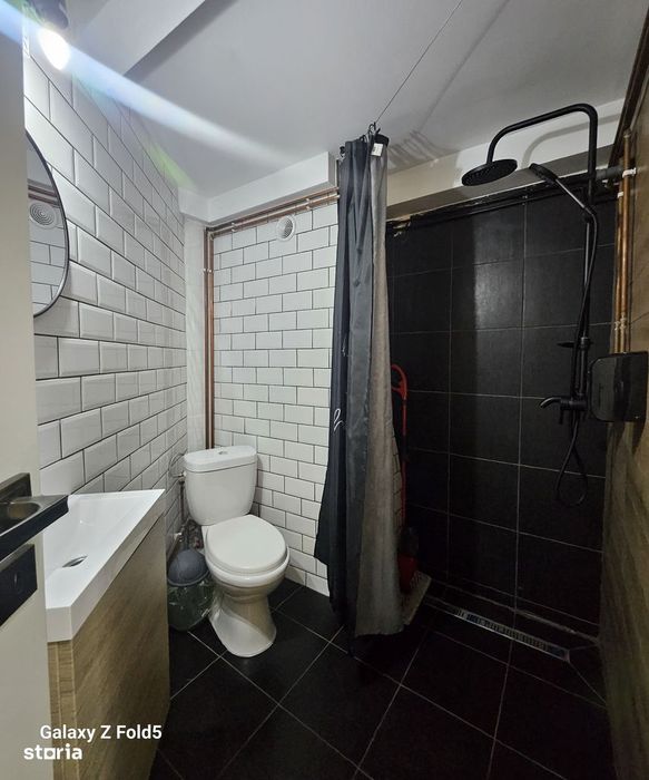 Apartament premium cu 3 camere de închiriat – Ultracentral Oradea.