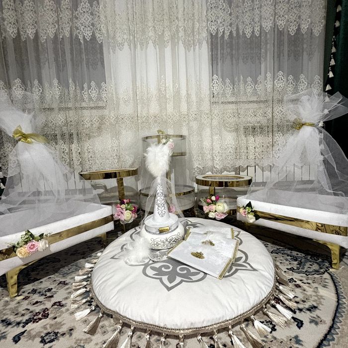 Корзина,сәукеле,шкатулка.