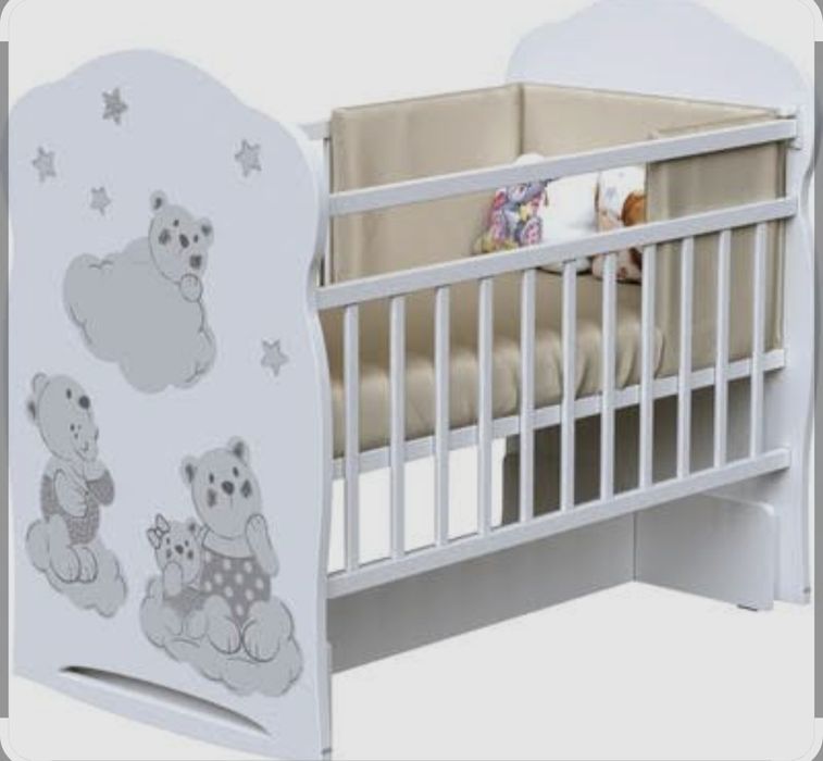 Продаётся в от отличном состоянии детская кроватка почти новая