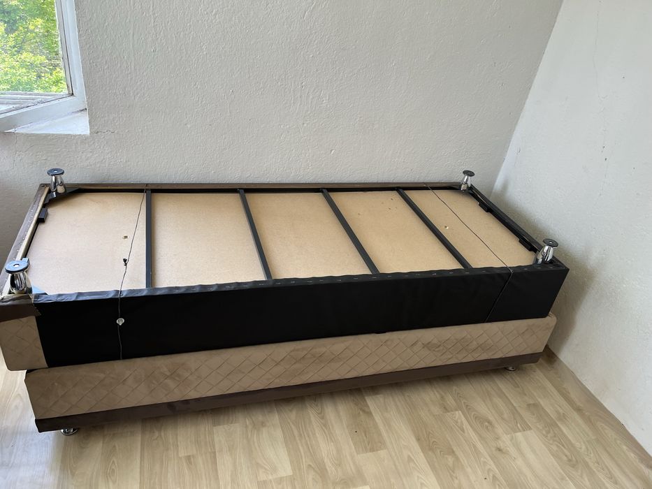 Спалня легло.