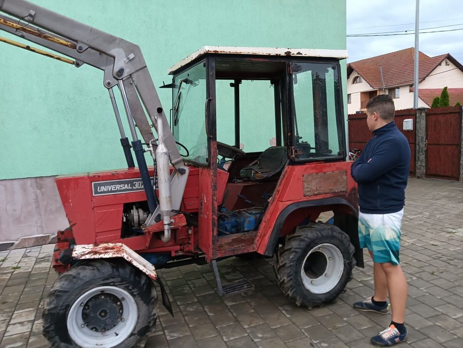 Tractor universal etc ih