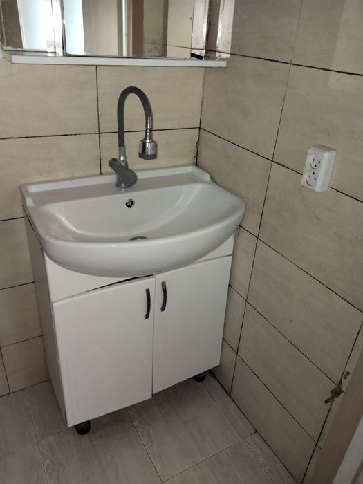 Пол дома 2 комната • 50 кв