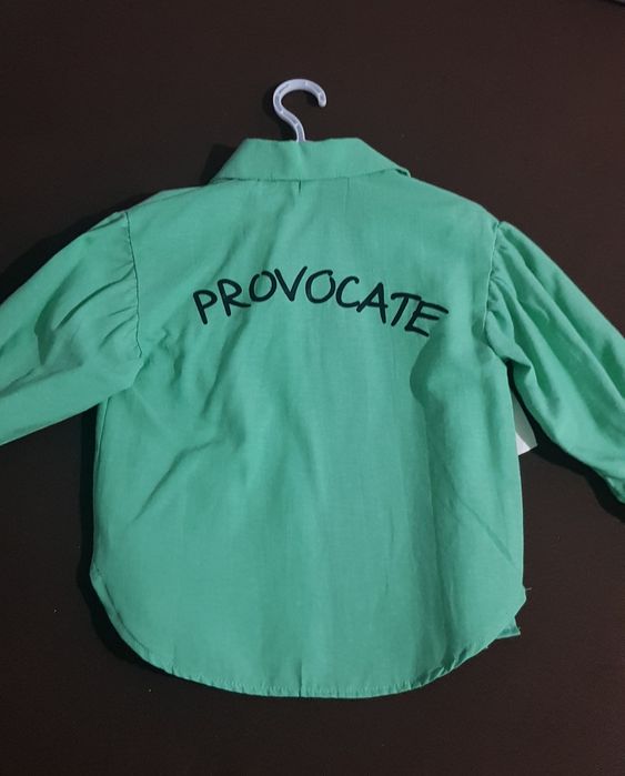 Продам рубашку на девочку