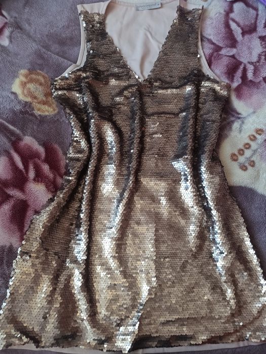 Срочно! дорогие платья почти даром