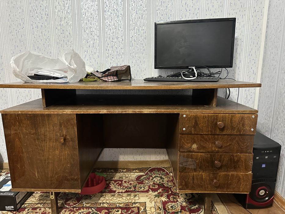 продам шкафчик срочно