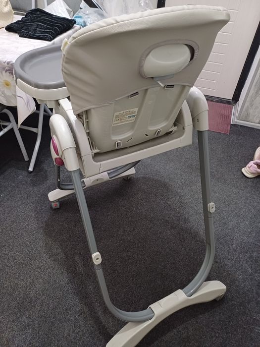 Продаётся кормления стульчик Teknum