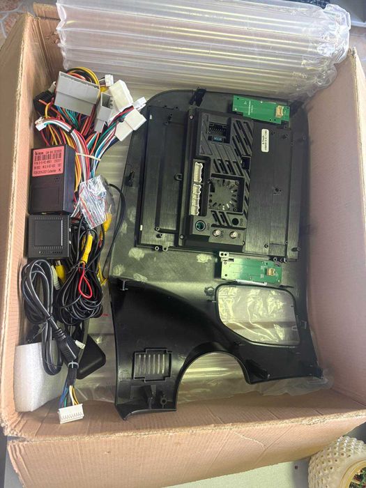 Мултимедия за Mitsubishi Outlander и др.9,7 инча 8 ядра,6Gb рам,128GB!