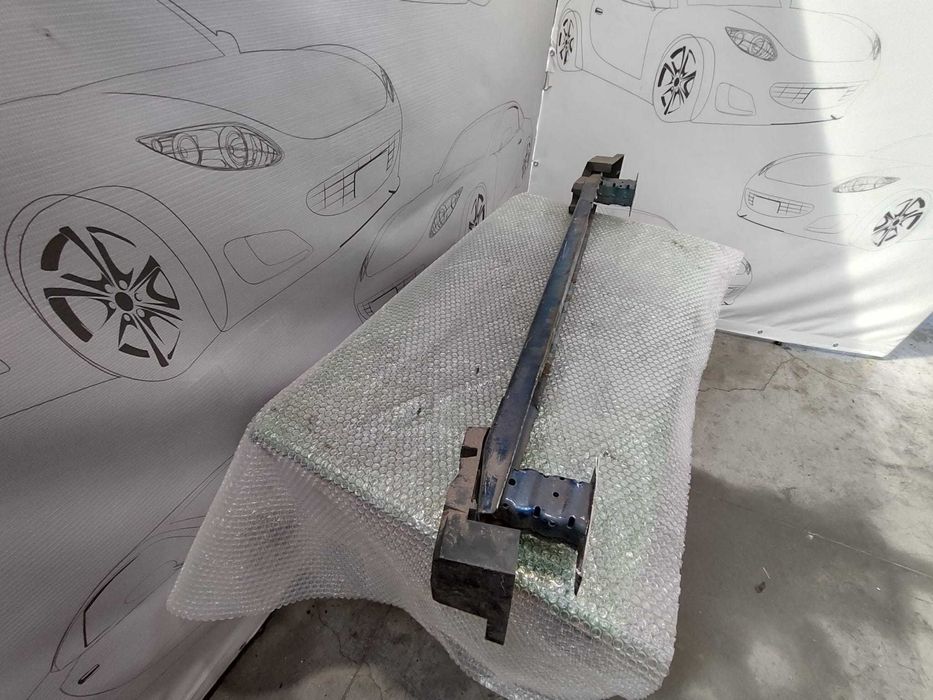 Armătură / Traversă bară spate Dacia Duster 756102146R 2015 / [2010-2017] / (1C3)