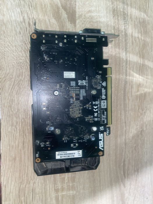 СрочноВидео карта GTX 1650 4gb