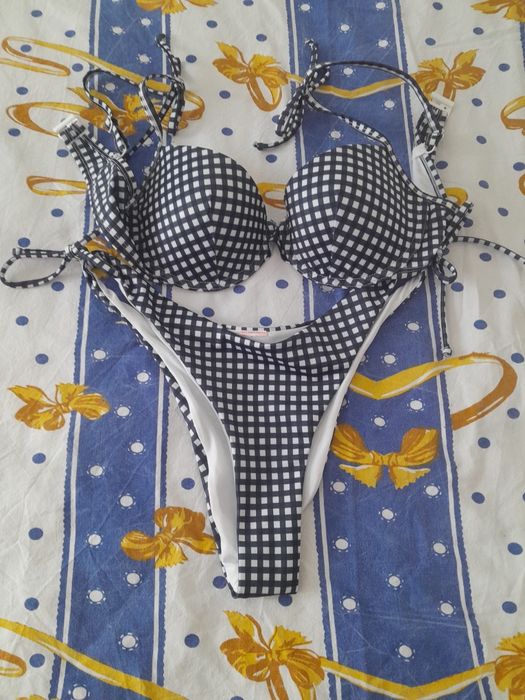 Дамски.    бански