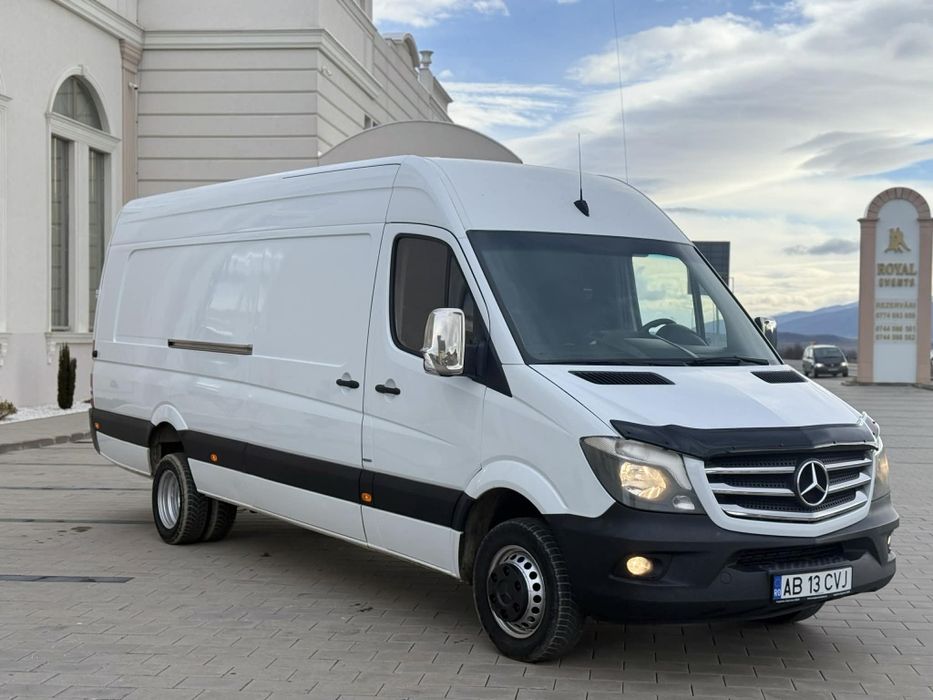 Mercedes sprinter 519 xxl  518 319,318iveco daily