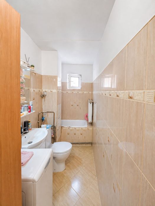 Vând apartament cu 2 camere
