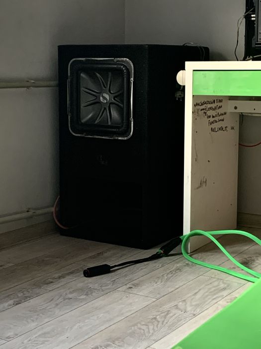 Продам саб в хорошем состоянии