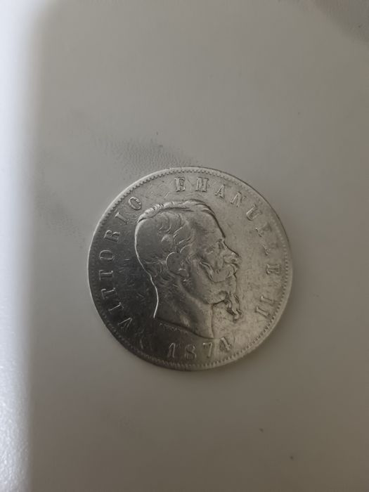 19 monede de argint. 1400 lei