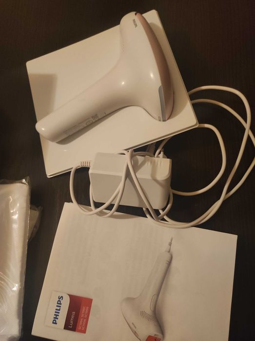 Фотоепилатор IPL Philips Lumea Advanced