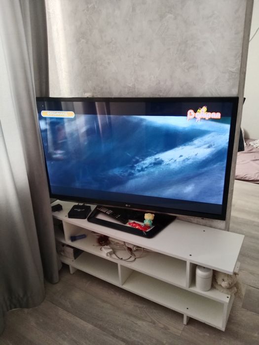 Продам телевизор