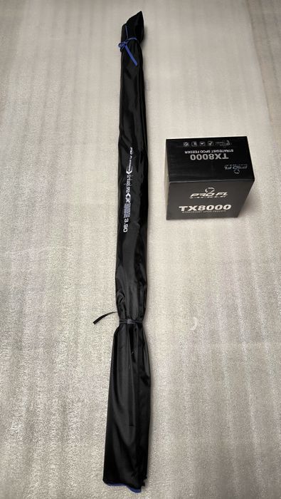 Feeder PRO FL Strategist Spod 3,9 M 100-300g + Mulineta PRO FL TX 8000