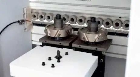 Кромкооблицовочный станок автомат (закаточный станок)