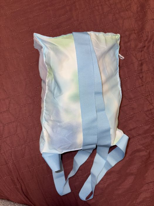 Ветровка раничка