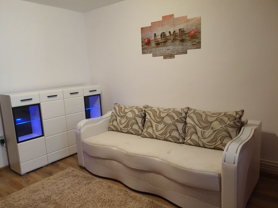 Inchiriez garsoniera, totul nou